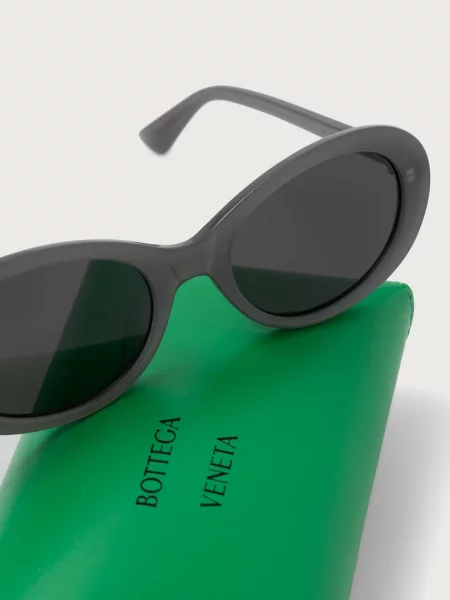 Солнцезащитные очки Bottega Veneta