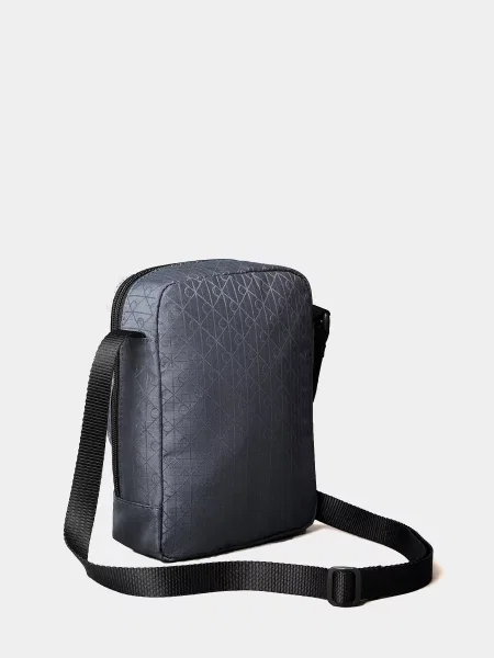 Сумка через плечо Calvin Klein синяя