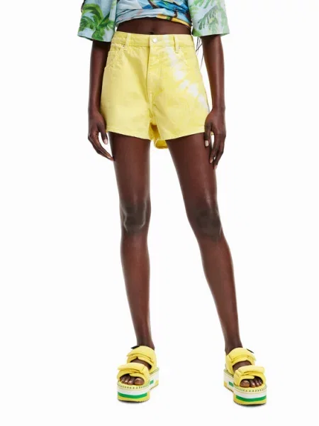 Desigual Pantaloni scurți de blugi galben