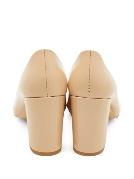 Kožené lodičky Stuart Weitzman
