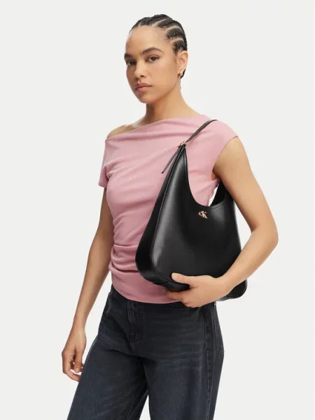 Calvin Klein Дамска чанта Ck Medium Shoulder Bag черен