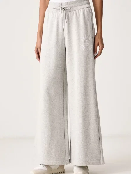 Armani Exchange pantaloni de trening pentru femei din gri