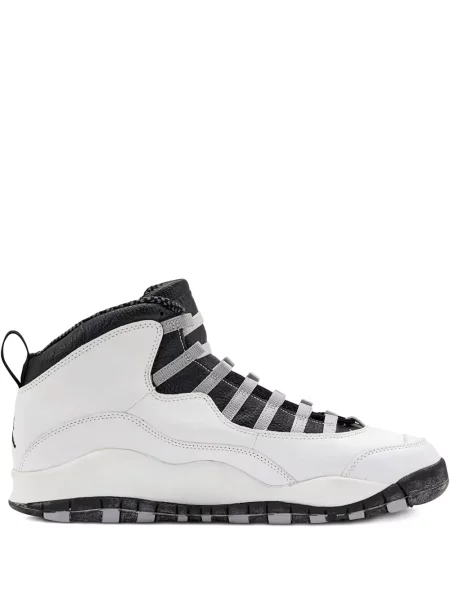 Sneakerși Jordan alb