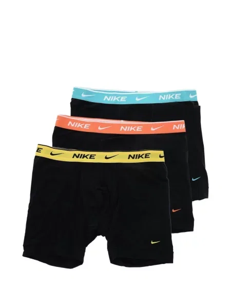 Scurt chiloți Nike cu imagine cu model floral negru