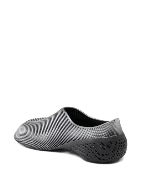 Sneakerși Aliveform gri