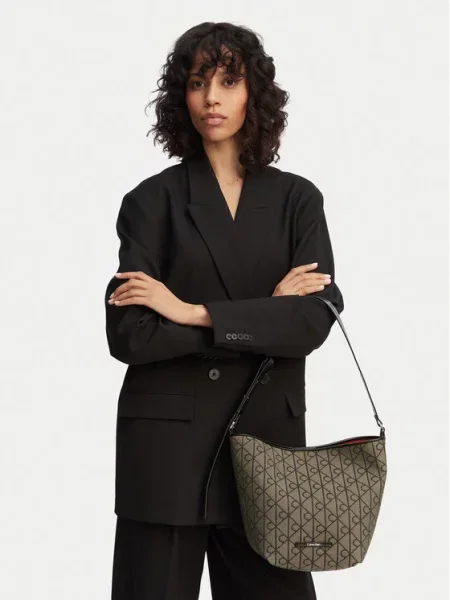 Calvin Klein geantă pentru femei bej