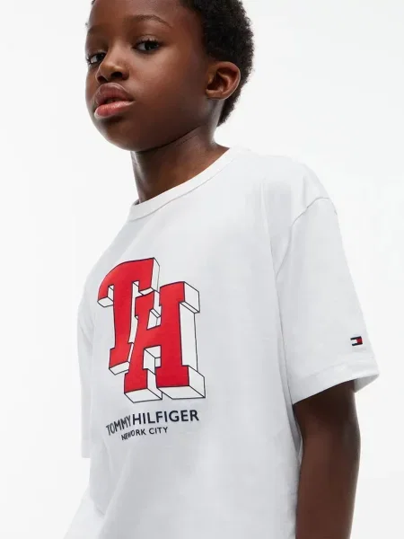 Tommy Hilfiger тениска за деца от бяло