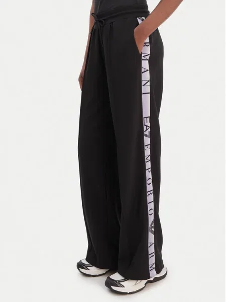 Emporio Armani Spodnie dresowe czarny