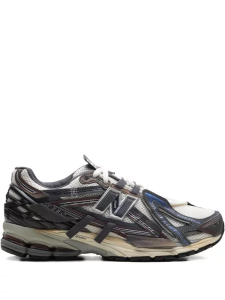 Sneakerși New Balance cu șireturi din dantelă alb