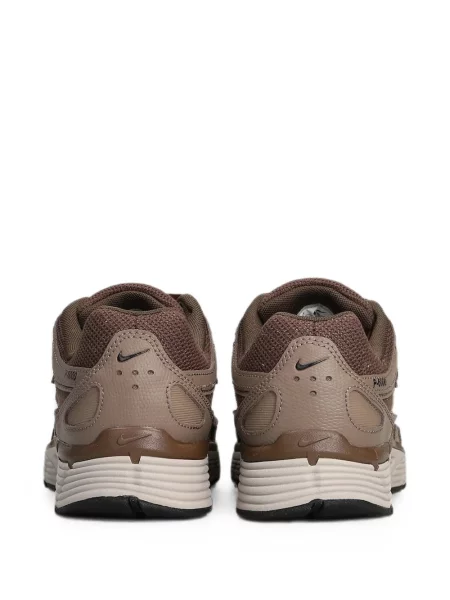 Sneakerși Nike maro