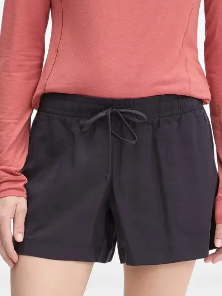Pantaloni scurți Jack Wolfskin cu cordon albastru