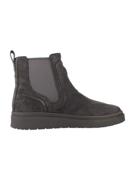 Pantofi Clarks gri
