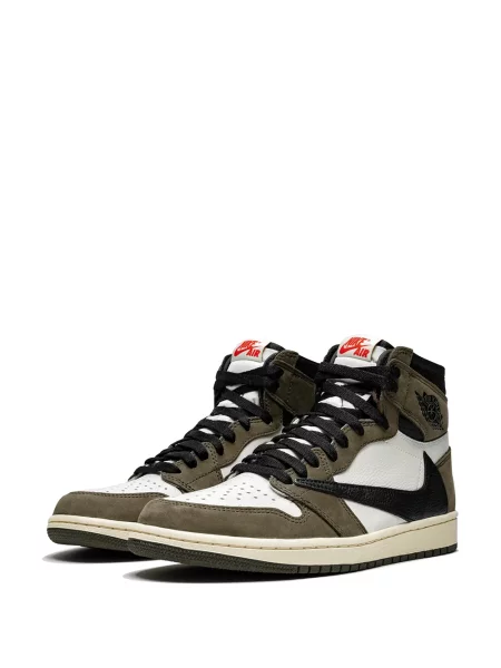 Sportbačiai Jordan Air Jordan 1 raudona