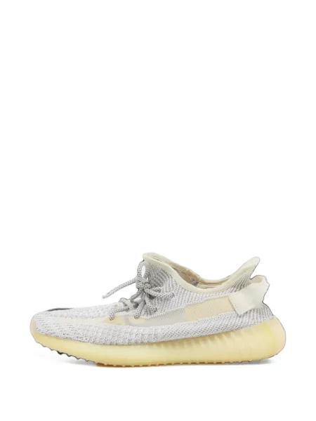 Sneakerși Adidas Yeezy alb