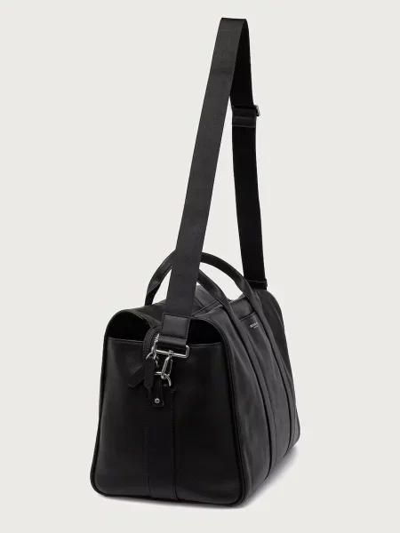 Кожаная сумка Michael Kors