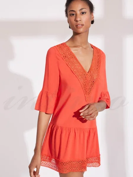 Легкая туника с кружевом синя