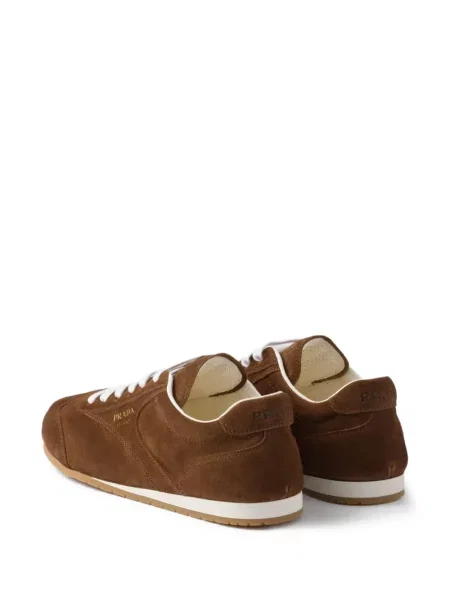Sneakerși Prada din piele de căprioară maro
