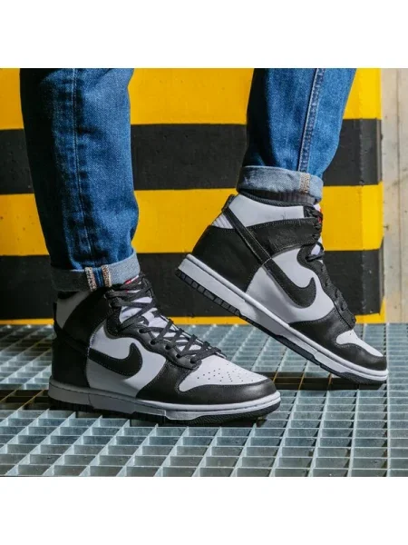Tenisice Nike Dunk High crna