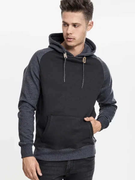 Majica s kapuljačom Urban Classics crna