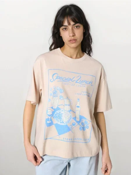 Футболка з принтом нюдовий