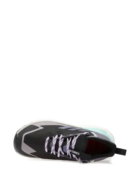 Sneakerși Adidas Adizero cu șireturi din dantelă gri