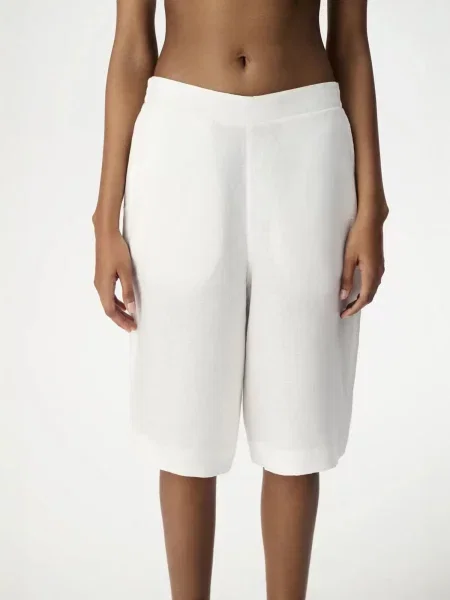 Penti Kalhoty Shorts' bílá