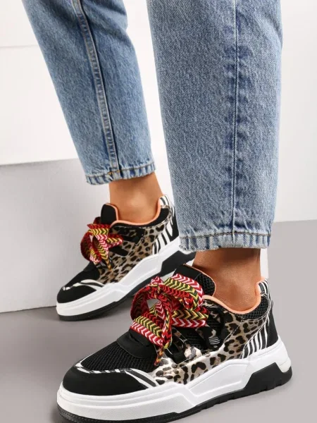 Sneakerși pe Talpă Groasă cu Șireturi Decorative Zeldema negri