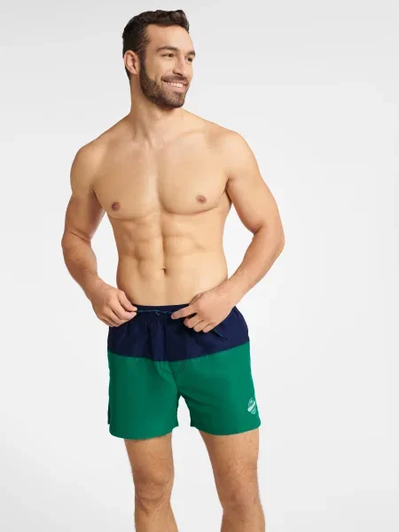 Pantaloni scurți Henderson negru