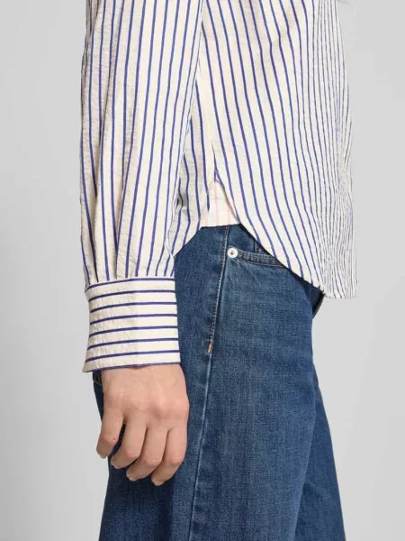 Bluzka w kroju regular fit z kieszenią na piersi Jake*s Casual niebieska