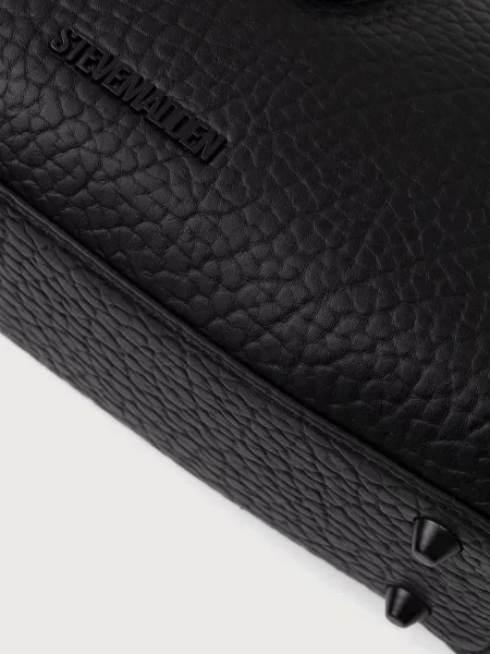 Кожаная сумка хобо Steve Madden