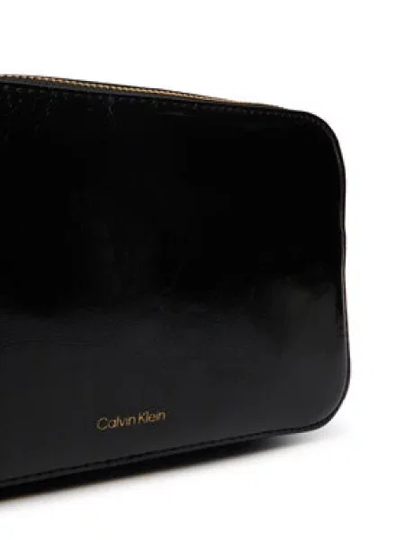 Calvin Klein Torba preko ramena crna