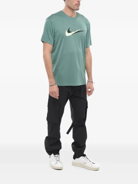 Scurt chiloți Nike cu imagine cu model floral negru