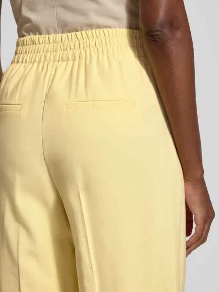 Spodnie o kroju regular fit z mieszanki model ‘CARMEN’ Vero Moda