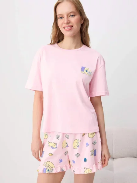 Trendyol Pantaloni scurți galben pastel / mov lavandă / roz negru
