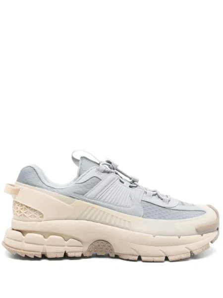 Sneakerși Nike Vomero gri