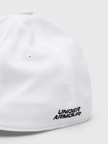 Кепка Under Armour с аппликацией белая