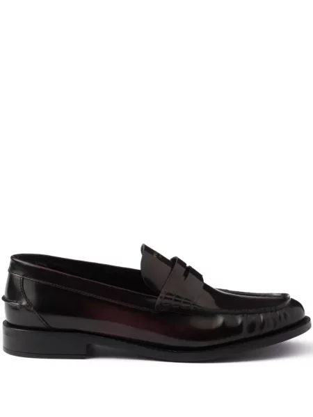 Pantofi loafer Prada din piele roșu