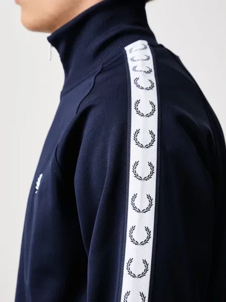 Свитер Fred Perry