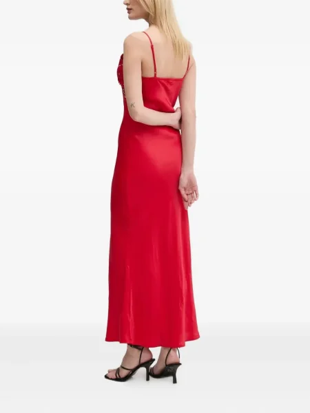 Rochie maxi Never Fully Dressed de costum roșu