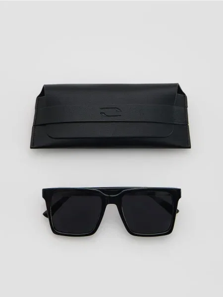Reserved Ochelari de soare cu husă negru
