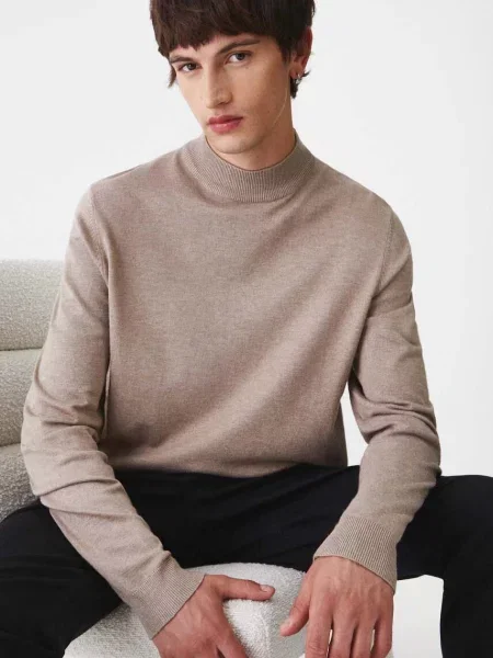 Medicine sweter lekki z półgolfem beżowy