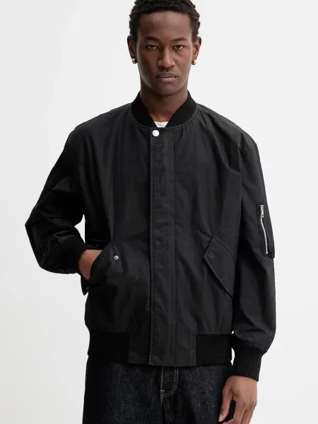 Яке A.P.C. черно
