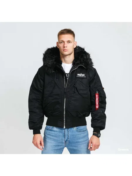 Jakna Alpha Industries Inc. s kapuco črna