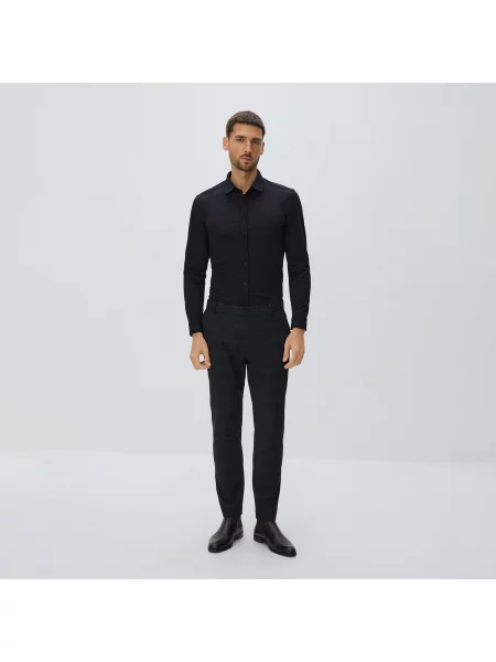 Reserved Chino kalhoty slim fit v kostce černý