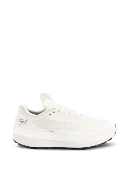 Маратонки Arc'teryx бяло
