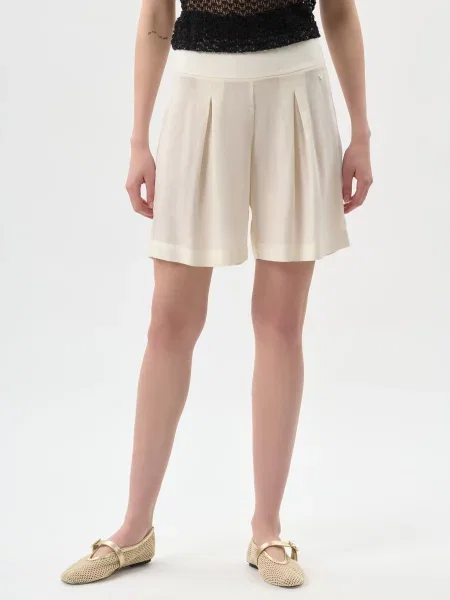 Шорти Emporio Armani бежеві