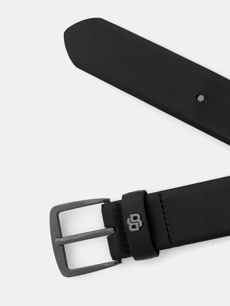 Кожаный ремень Boss с ремешками