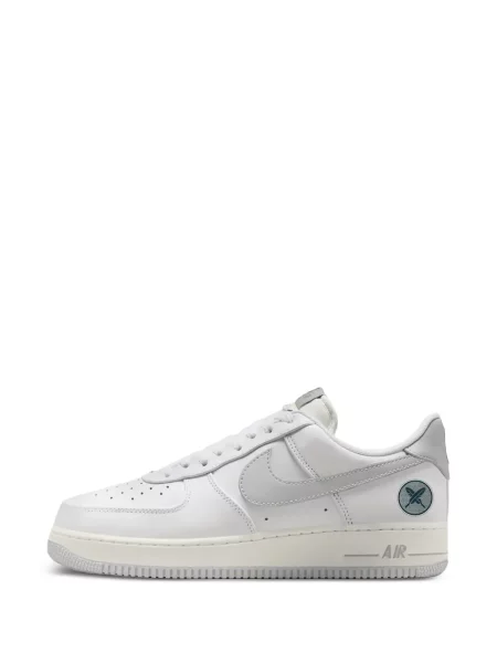 Fotbal sneakerși Nike Air Force 1 nurcă cu model floral alb