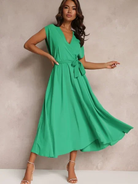 Rochie maxi evazată cu decolteu petrecut și cordon Hallona verde