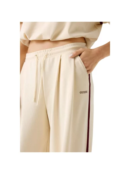 Trening Guess cu picior lat